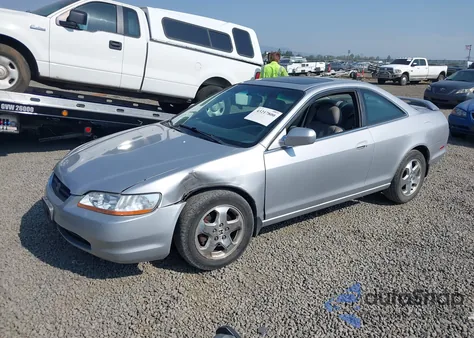 2000 Honda Accord 3.0 Ex из США, поврежденный, VIN 1HGCG2259YA021479